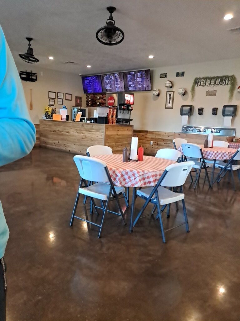 The Hickory Smoke House Leesville 5